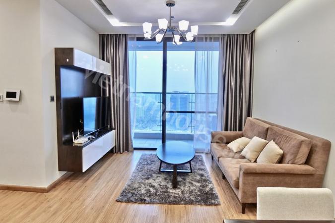 Enjoy the open living space on a quiet high floor with city view