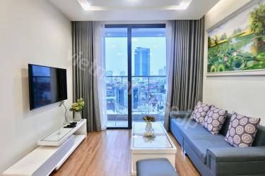 High-class and comfortable 2-bedroom apartment in Vinhomes Metropolis