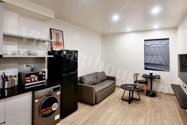 Sleek New One-Bedroom Sanctuary Offering Prime Urban Convenience in Kim Ma