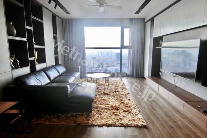 Shoudn't skip this fancy apartment in FLC Twin tower