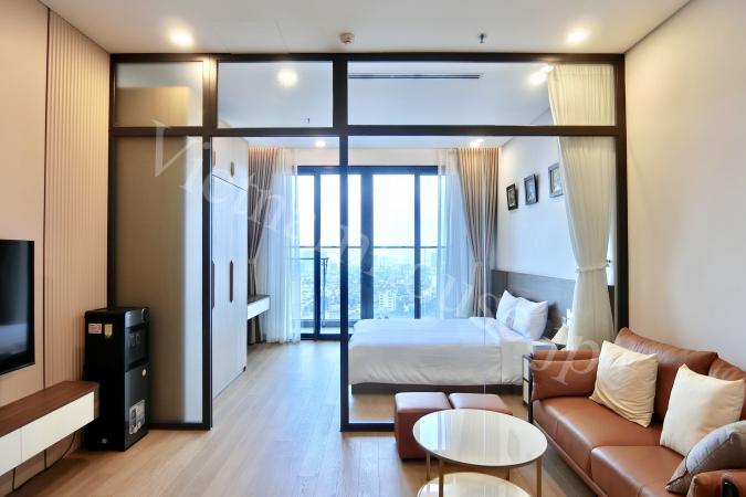 Studio apartment at Lancaster Luminaire – Minimalist, classy space just for you