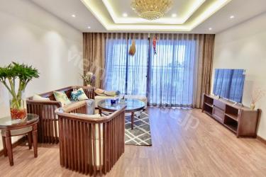 Super large and comfortable 3 bedrooms apartment near West Lake