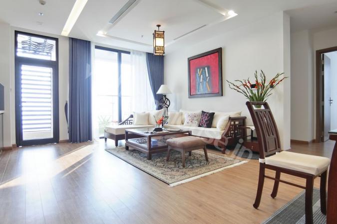 3-bedroom apartment for rent in new brand Condominium Vinhome Metropolis