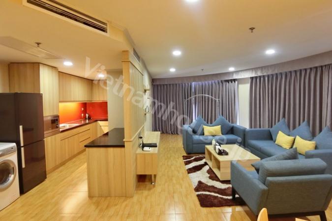2-bedroom service apartment with the label 4 stars near Vinhome Metropolis