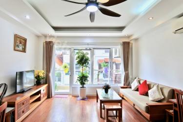 Cozy and comfortable 1-bedroom apartment located in Ba Dinh