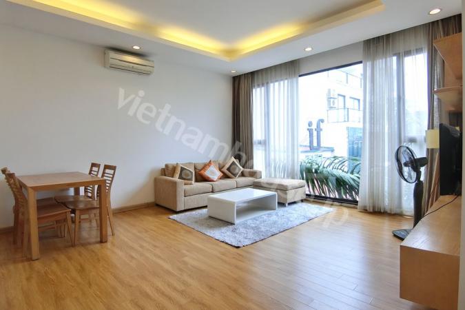 Basic style with fully of sunlight and lake view two bedroom service apartment