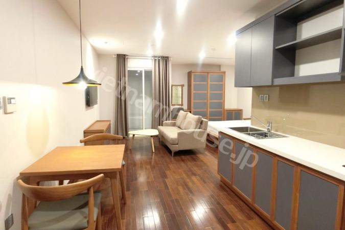 Apartment located on the crowded road of Ba Dinh District 