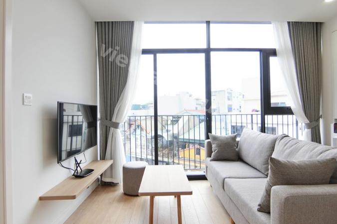 Newly completed one-bedroom apartment with full amenities on Dao Tan Street