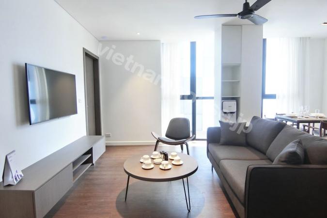 Modern and brand new one bedroom serviced apartment 