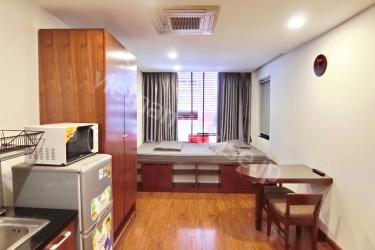 Nice small studio apartment in Linh Lang street