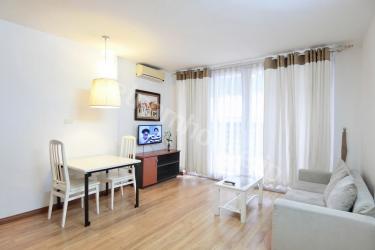 Serviced apartment is only a few steps away from Linh Lang market