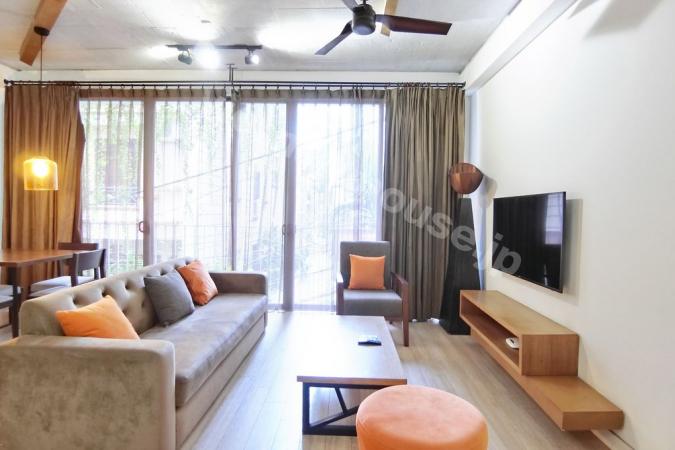 Come to a two-bedroom apartment with deep colors in Ba Dinh District