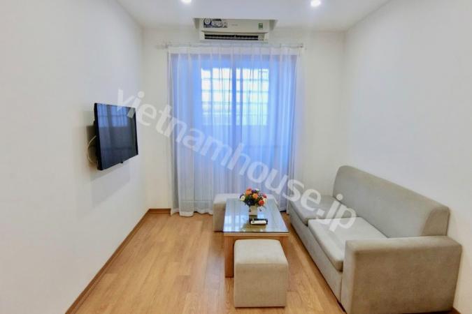 Very cheap 1 bedroom apartment near West lake