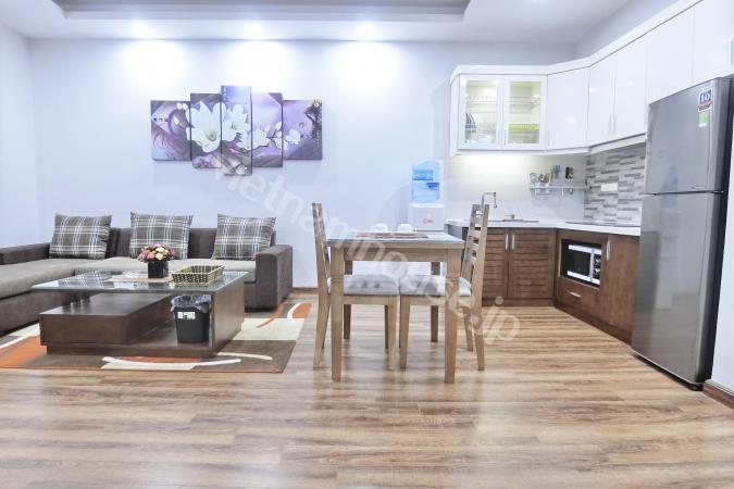  Comfortable 1-bedroom apartment in Linh Lang street