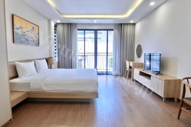 Studio apartment in small alley with Lotte Center view