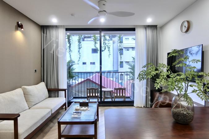 Modern one bedroom apartment in quiet neighborhood