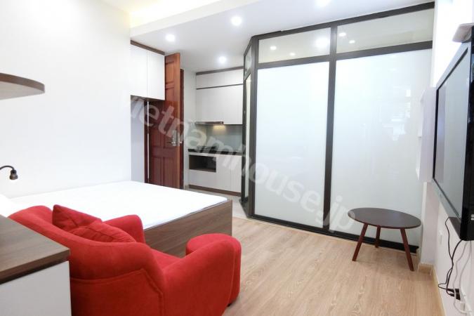Reasonable price for studio service apartment in Cau Giay District