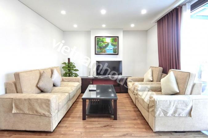 Spacious serviced apartment with full of light in Cau Giay District