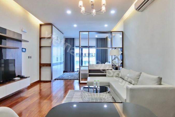 A spacious studio apartment in Cau Giay District