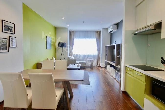 Fully furnished and delicate to every small detail in 2 bedroom apartment in Cau Giay district