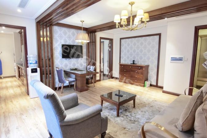 Modern & Cozy serviced apartment at Hai Ba Trung Dist