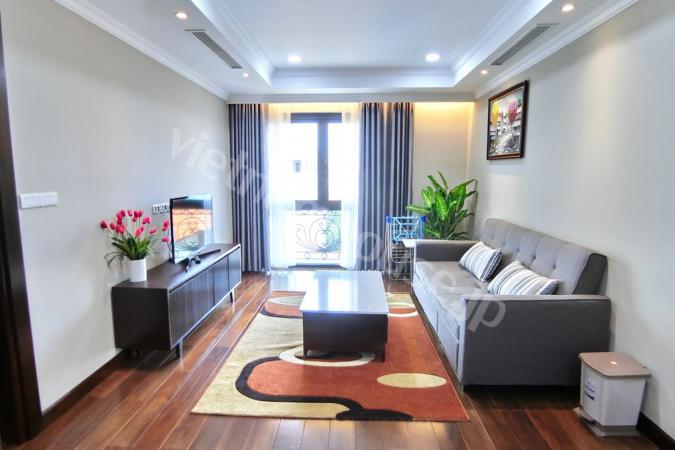 1 bedroom serviced apartment in bustling Hai Ba Trung