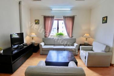 Spacious living space for your family right in the big street of Hai Ba Trung district