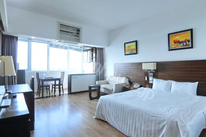 Nice lake view service apartment with daily cleaning service