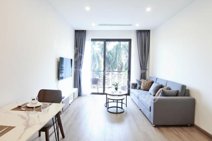 You will have an extremely new and exciting life in this serviced apartment near West Lake