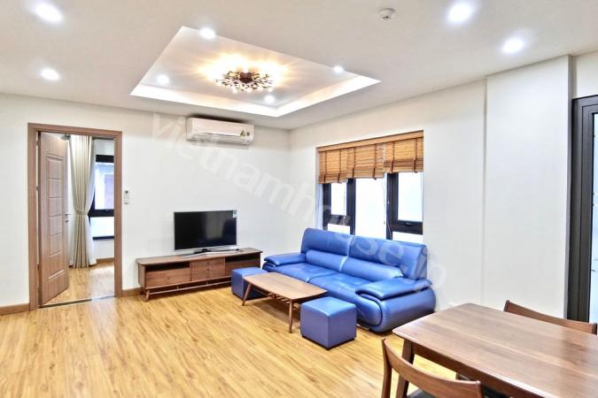 Quiet 2-bedroom apartment nestled in a small alley near West Lake