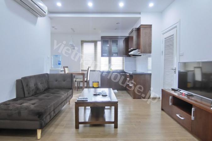 Quiet and nearly perfect apartment in Cau Giay